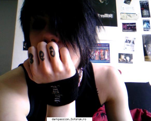 Hot or Not Hot - hot Ce mijto arata Yu in poza asta - *Jocury*