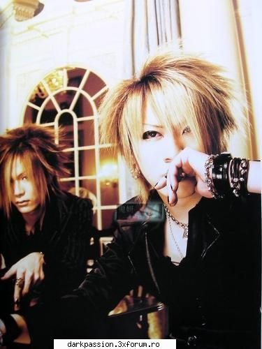 Poze - **Drama_Queen** - *The GazettE*