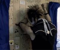 kiss sau spank aci nuj imi place kred spank =]reita the gazette Sticlutza lu Ruky ^^