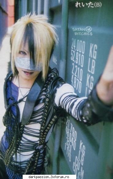 ce :cool:  :nebun:  :cool:  :zzz:  :rotfl: hot or not hot